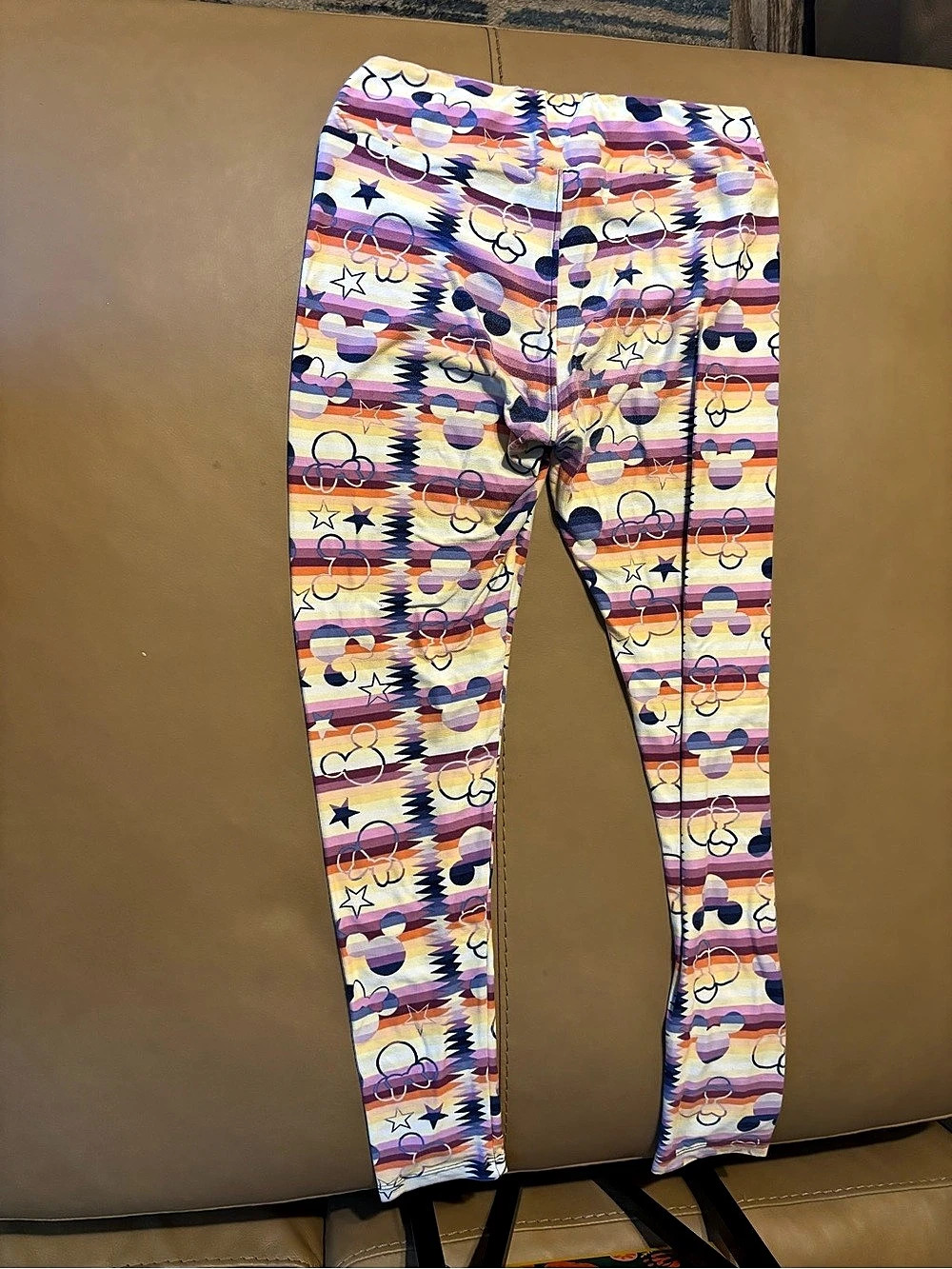 Lularoe Patterned Leggings in Pink & Purple Like New